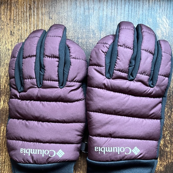 Columbia Maroon and Black Winter Gloves - Picture 6 of 8
